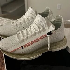 COPY - Givenchy White Sneakers with pink Accents